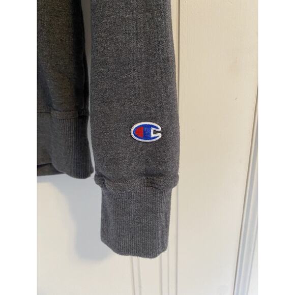 Champion Crewneck Sweatshirt Size Medium - Picture 3 of 5